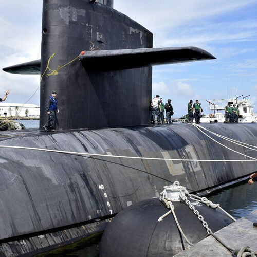 최신 회사 사례 Advanced Submarine Fenders Ensure Gentle and Reliable Underwater Berthing Protection