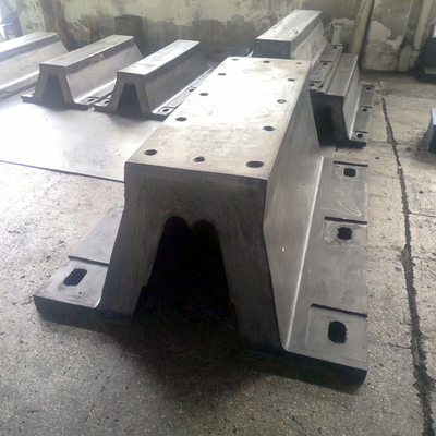 3500mm 길이 도크 펜더 배머 타입 V OEM 디자인