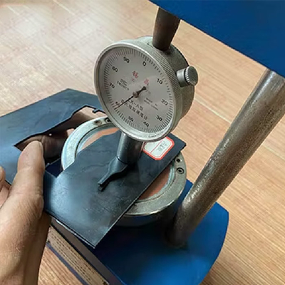 국제 인증 덤보 펜더 향상 된 충격 흡수 낮은 유지 보수