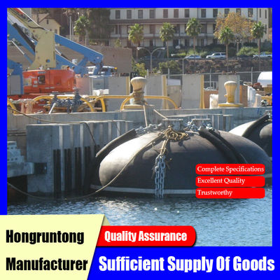 잠수함 에 사용 되는 기구 들 은 마비 를 줄이고 국제 해양 표준 에 부합 합니다