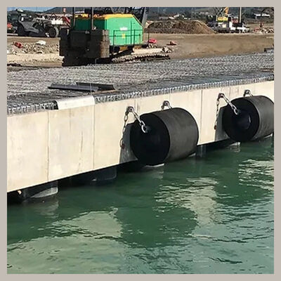 해양 도킹을 위한 고에너지 흡수, 저반력, 긴 수명 사이클의 원통형 고무 펜더